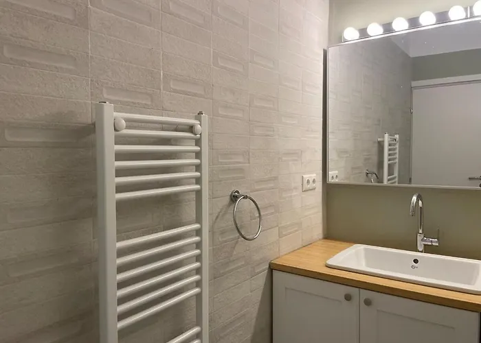 Poly's Hill-house Close To The Nyaraló